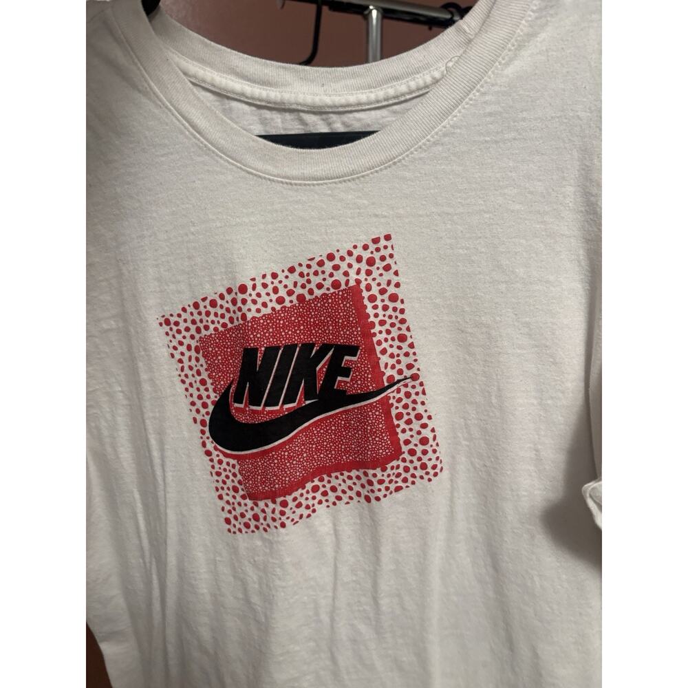 Nike T Shirt Size Large